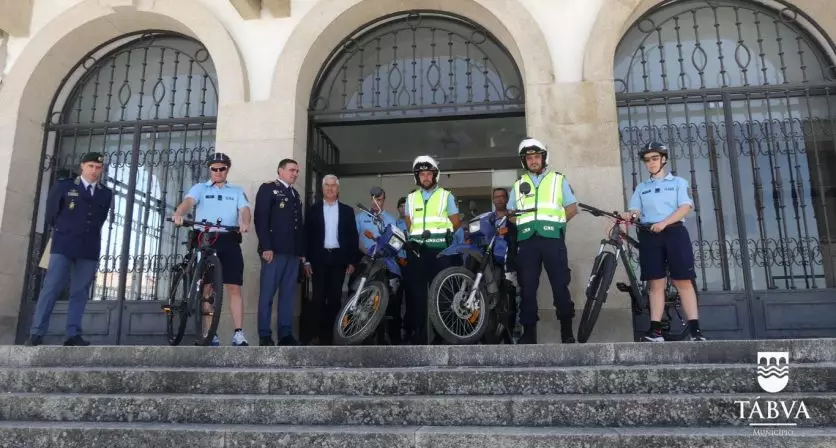 Município cede 4 viaturas à Guarda Nacional Republicana