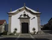 Galeria de Fotos - Descobrir Tábua: Aldeia de Casal da Senhora: Casa de João Brandão, Capela de Nossa Senhora do Campo e Sepulturas Antropomórficas