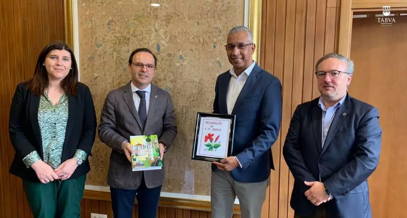 PRESIDENTE DA CÂMARA MUNICIPAL DA BRAVA (CABO VERDE) VISITOU TÁBUA