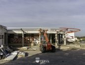 Galeria de Fotos - (Português) Município coloca nova cobertura no Terminal Rodoviário de Tábua