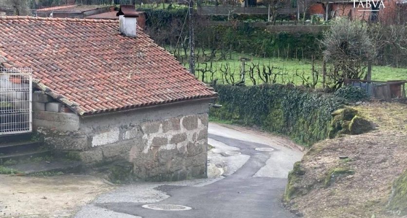 (Português) Vale de Taipa, Babau e Sevilha já estão ligadas à Rede de Saneamento