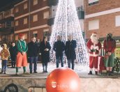 Galeria de Fotos - Pai Natal e Duendes marcam início da quadra natalícia em Tábua