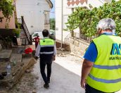 Galeria de Fotos - (Português) Reposição de pavimentos melhoram condições de circulação em Percelada