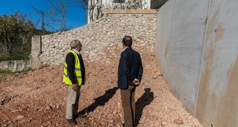 Município reconstrói estruturas danificadas por intempéries