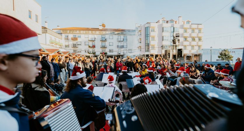 Arte e Música encantaram a Praça durante Fim de Semana Inesquecível
