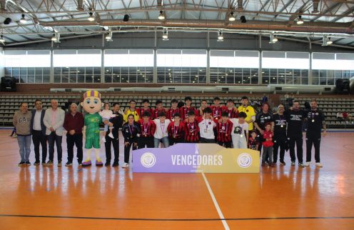 (Português) Pavilhão Multiusos de Tábua acolheu finais da Taça da Associação de Futebol de Coimbra