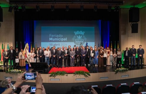 (Português) Sessão Solene marca Feriado Municipal